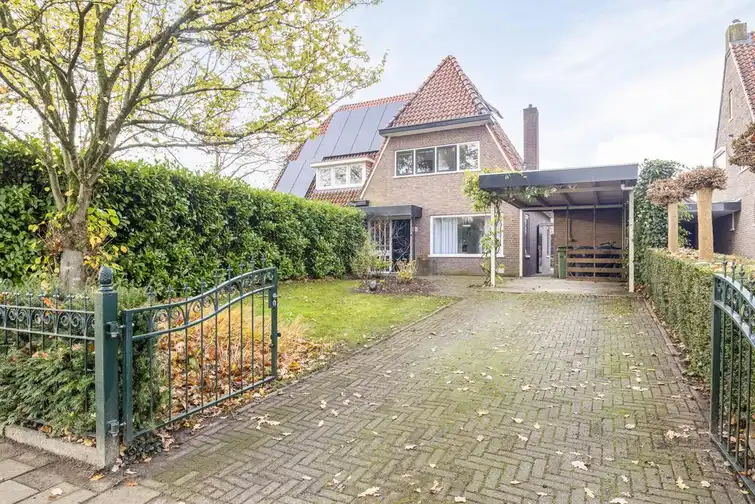 Woonhuis aan de Nieuwe Veenendaalseweg in Rhenen (3911 MG)