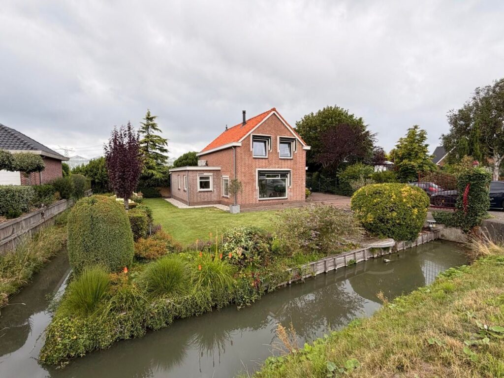 Woonhuis in Naaldwijk (HUU-960362)