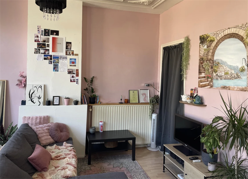 Kamer aan de Dominicanenstraat, 6521KC, Nijmegen in Nijmegen