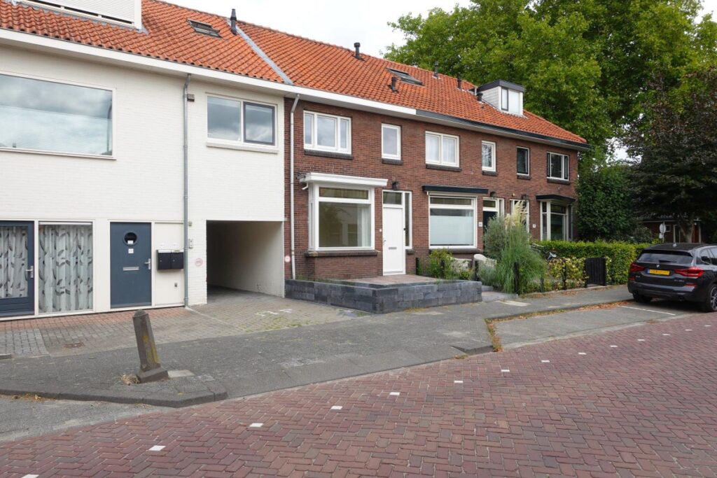 Woonhuis in Woerden (HUU-438457)