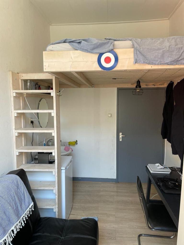 Kamer aan de Gasthuisring in Tilburg