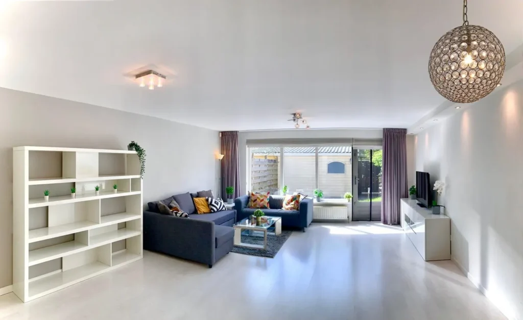 Woning aan de Anne de Vrieslaan in Amstelveen