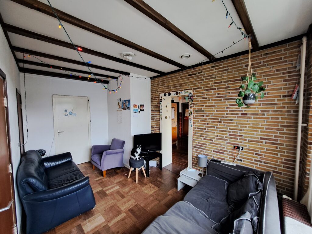 Kamer aan de Deurningerstraat in Enschede (370549)