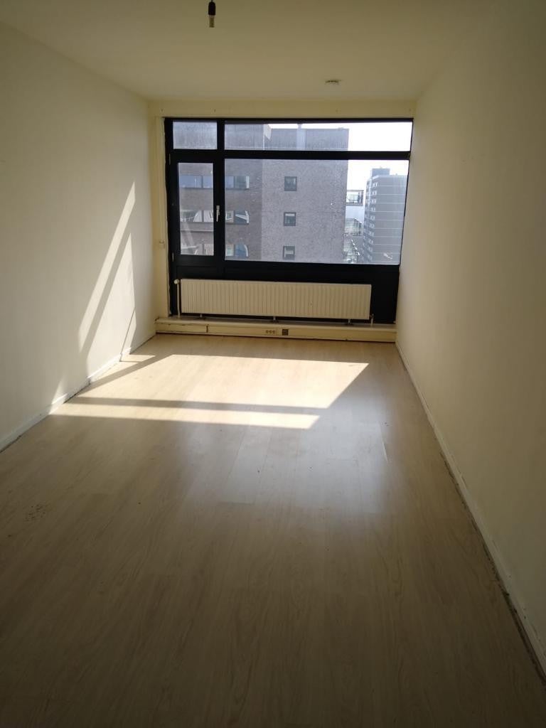Kamer aan de 1e Van der Kunstraat in Den Haag
