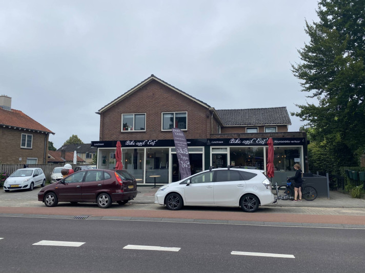 Studio aan de Eerbeekseweg in Apeldoorn