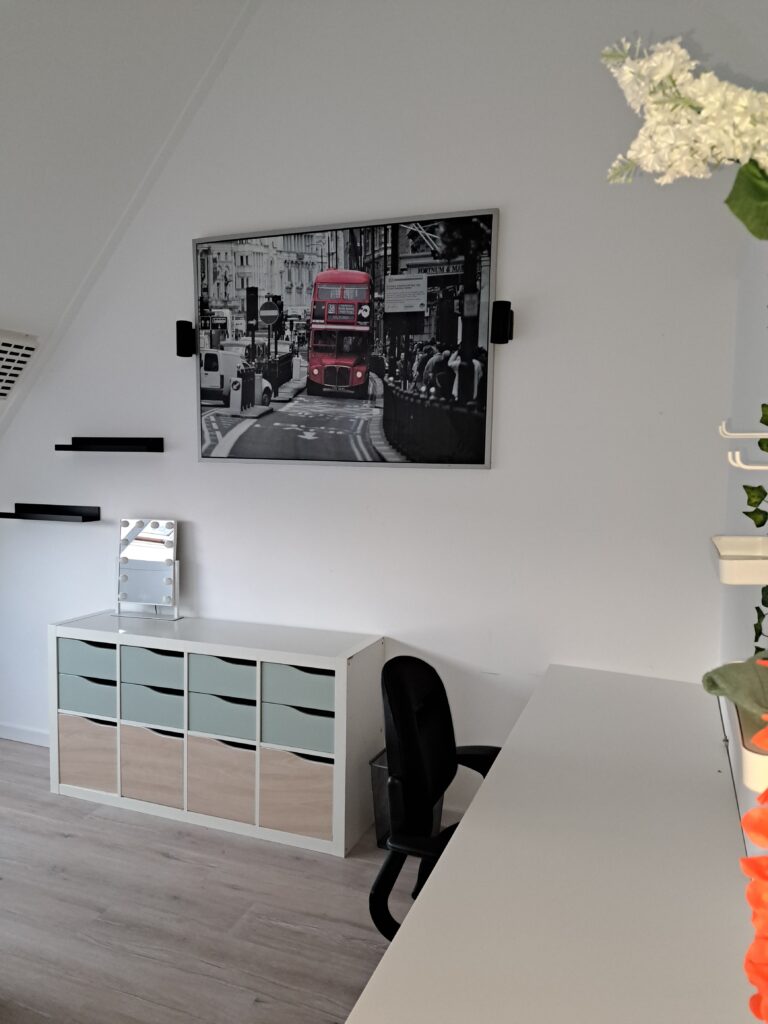 Kamer aan de Krommeven in Assendelft