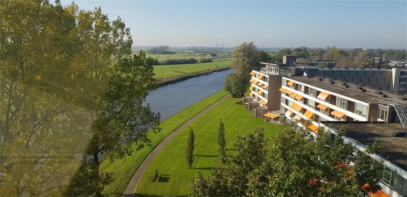 Appartement aan de Van Harinxmaplein, 8931DN, Leeuwarden in Leeuwarden
