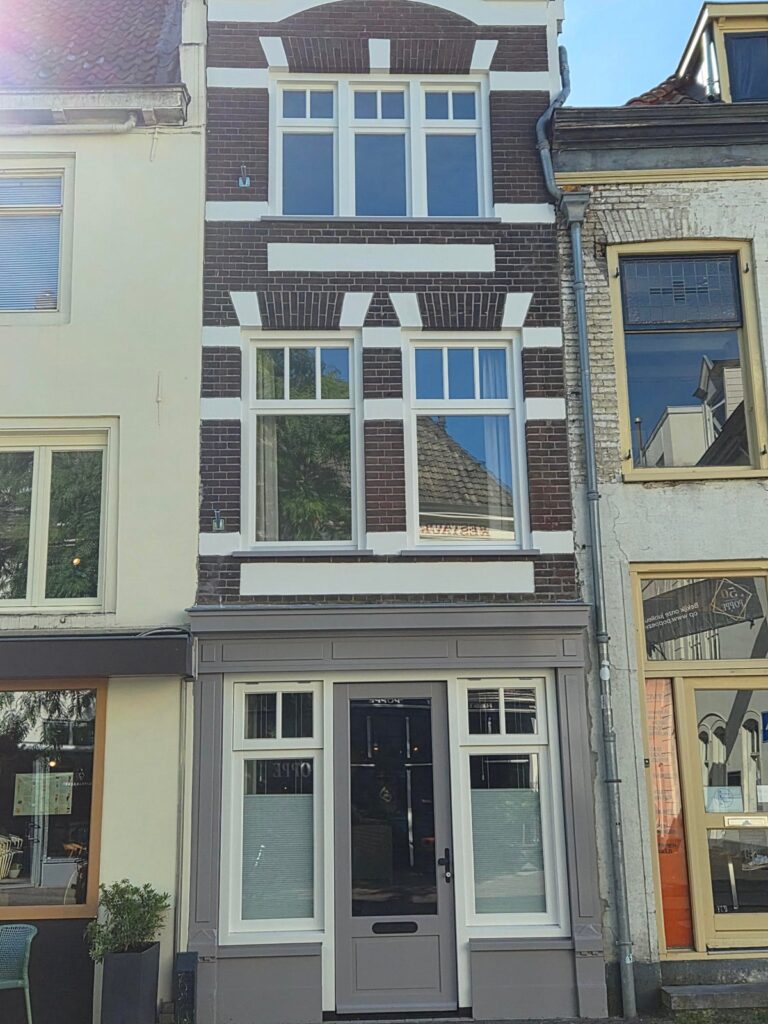 Woonhuis aan de Luttekestraat in Zwolle (8011 LP)