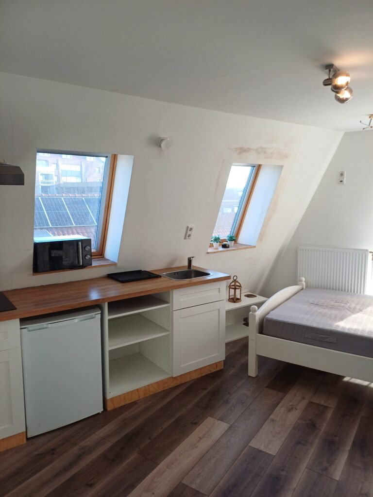 Kamer aan de Lovensestraat in Tilburg (5014 DN)