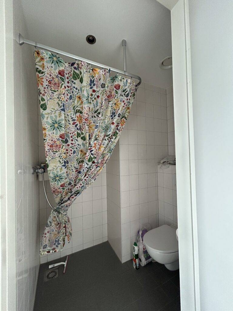 Kamer aan de Wouter van Doeverenplein in Groningen