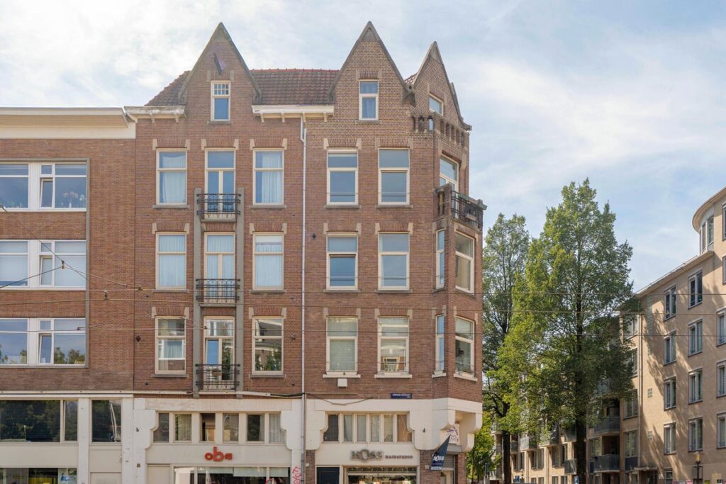 Appartement aan de Linnaeusstraat in Amsterdam (591836)