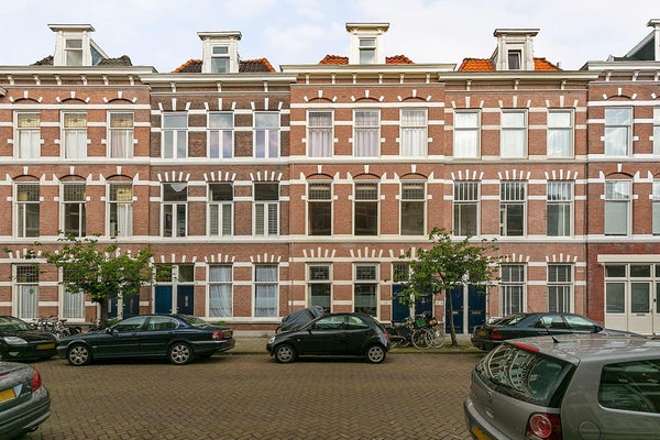 Kamer in The Hague (HUU-517402)