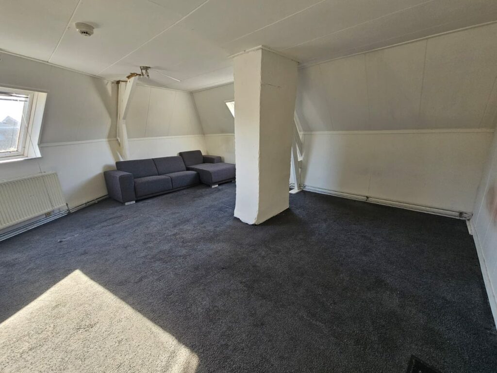 Studio aan de Staringstraat in Arnhem (6821 DP)