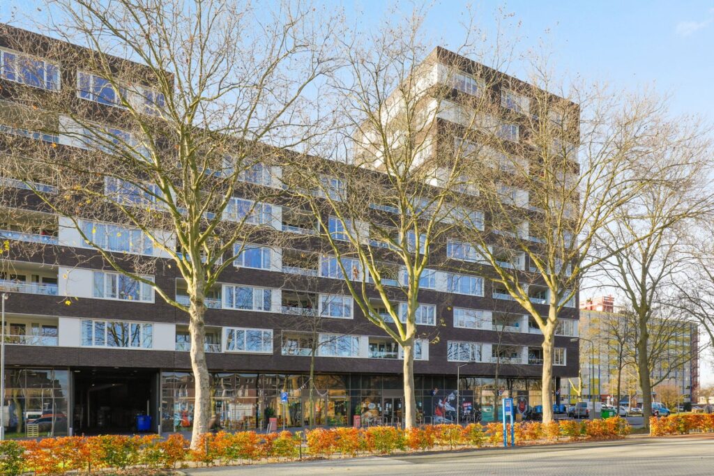 Appartement aan de P.C. Hooftplein in Harderwijk (3842 HE)