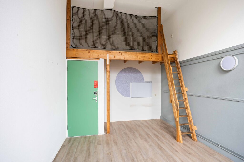 Kamer aan de Albertine Agnesplein in Groningen