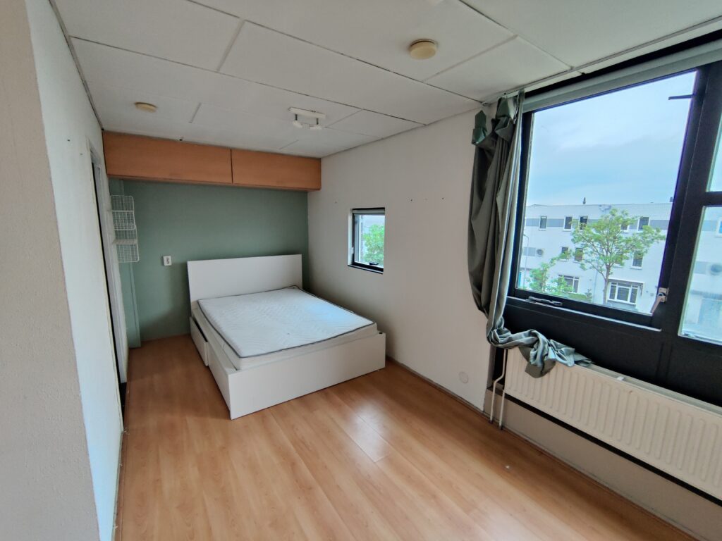 Kamer aan de Zambezilaan in Delft