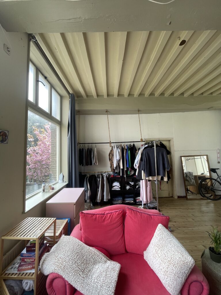 Kamer aan de Oude Delft in Delft (2611 BD)
