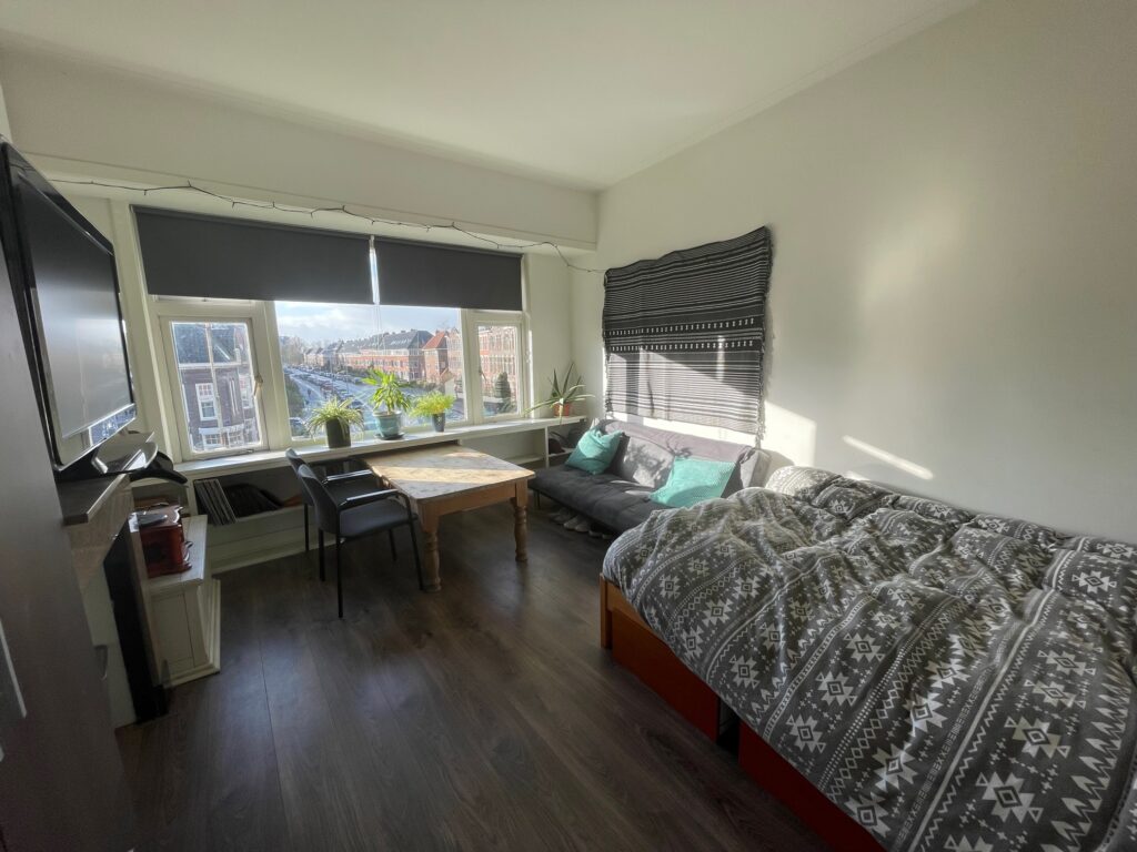 Kamer in Groningen (HUU-429220)