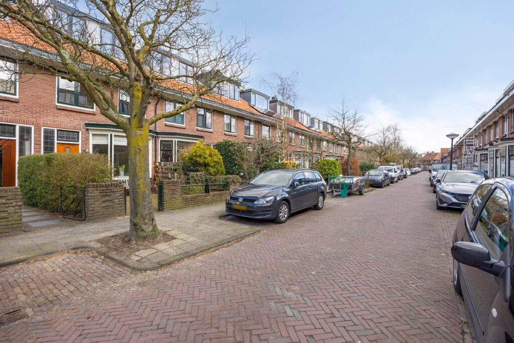 Woonhuis in Leiden (HUU-802768)