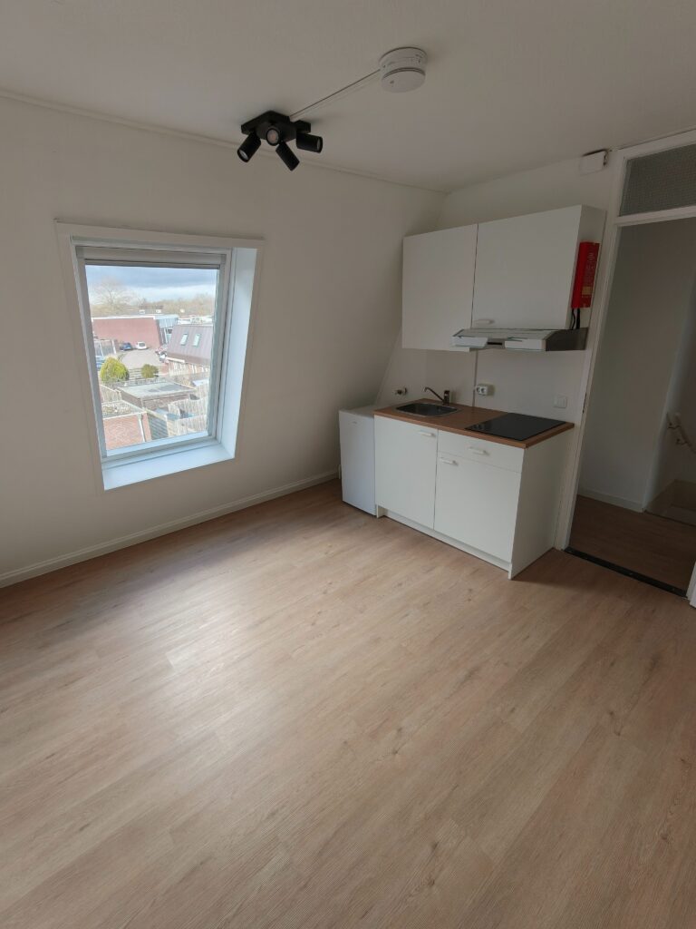Kamer in Almere (HUU-810285)