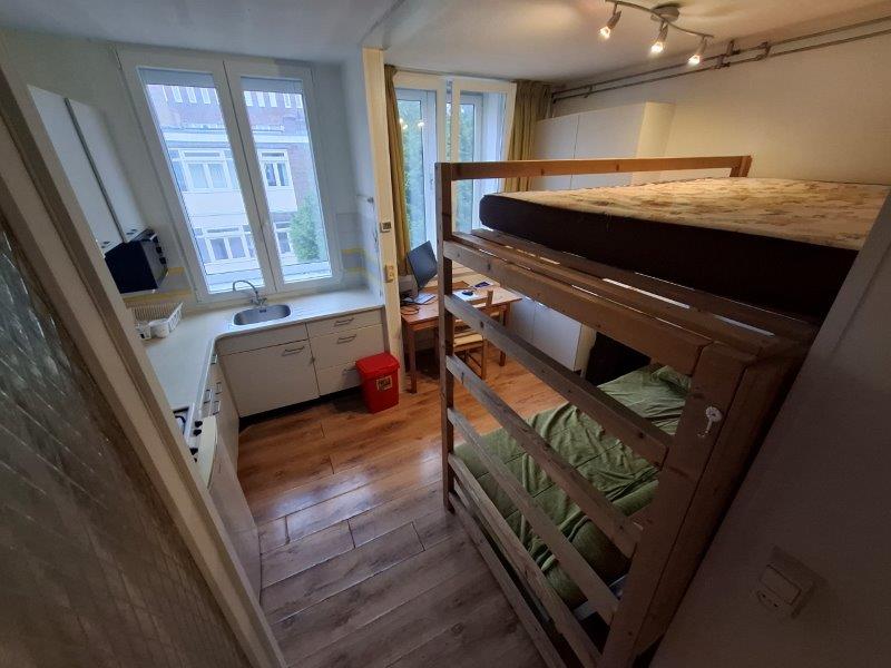 Kamer aan de Holendrechtstraat in Amsterdam