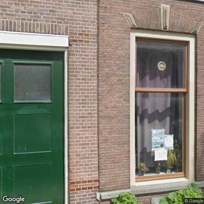 Kamer aan de Nieuwe Rijn in Leiden