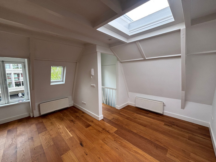 Appartement aan de Derde Kostverlorenkade in Amsterdam (047395)