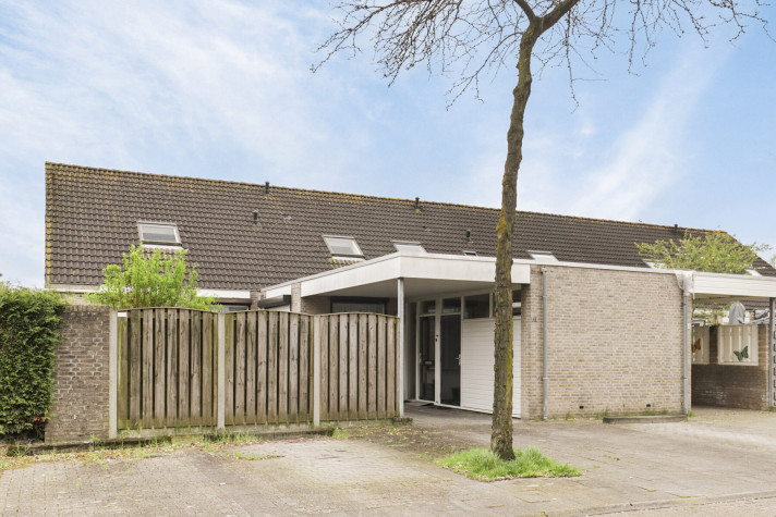 Woonhuis aan de Barendrechtstraat in Tilburg (5043 AG)