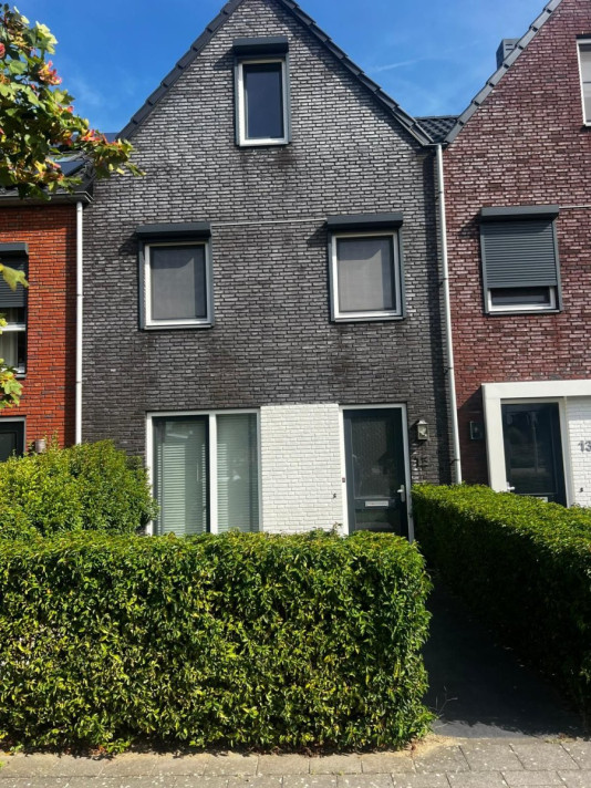 Woonhuis aan de Houtblazerspad in Hoeksche Waard