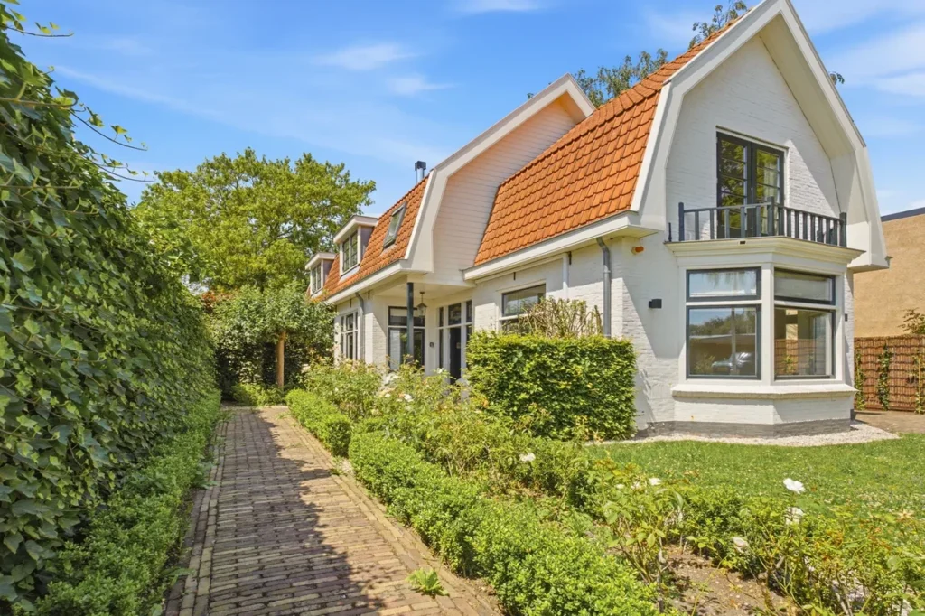 Woonhuis aan de Vreelandseweg in Loenen aan de Vecht