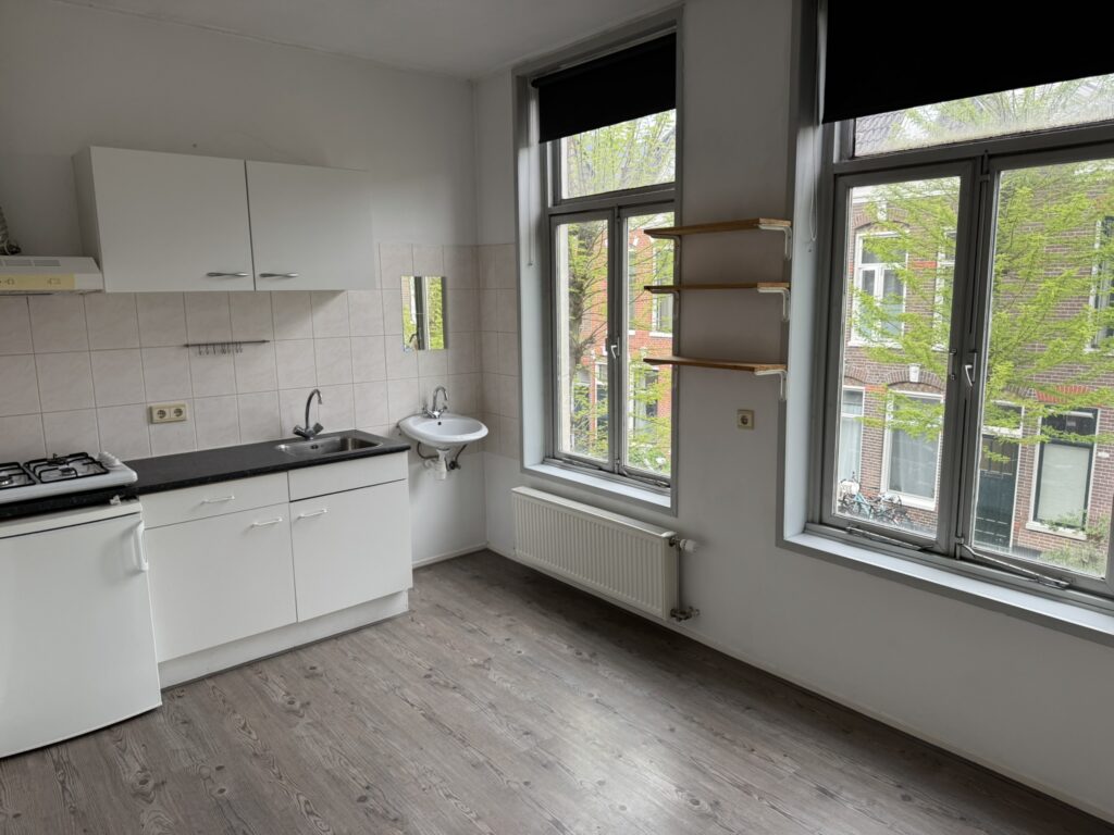 Kamer aan de Tweede Hunzestraat in Groningen (374602)