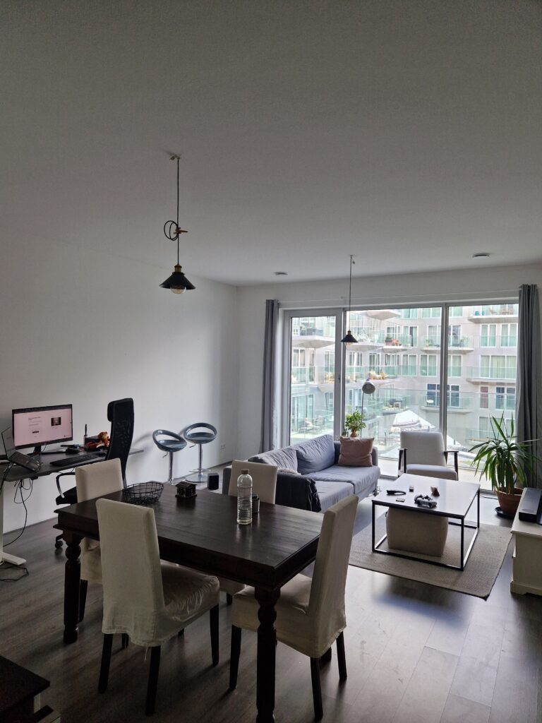 Kamer aan de Haringbuisdijk in Amsterdam