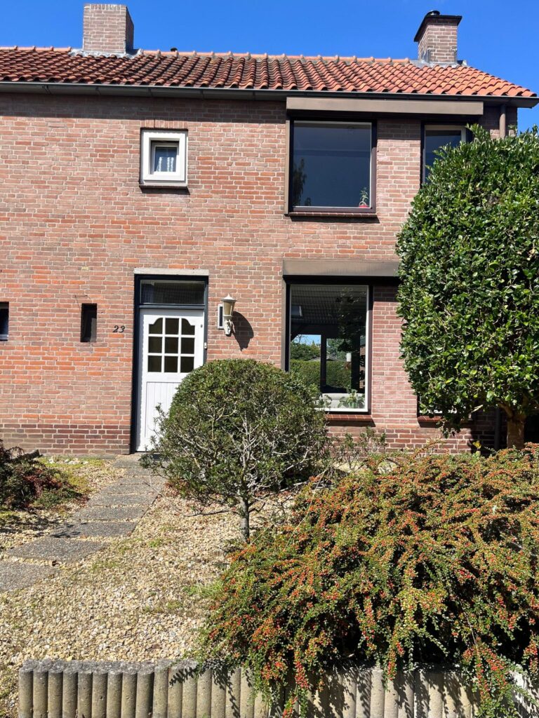 Woonhuis aan de Buizenberg in Vianen NB