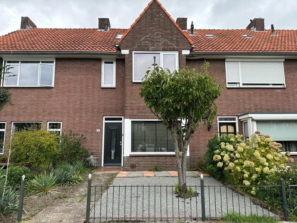 Woonhuis aan de Heezerweg in Eindhoven (5643 KA)