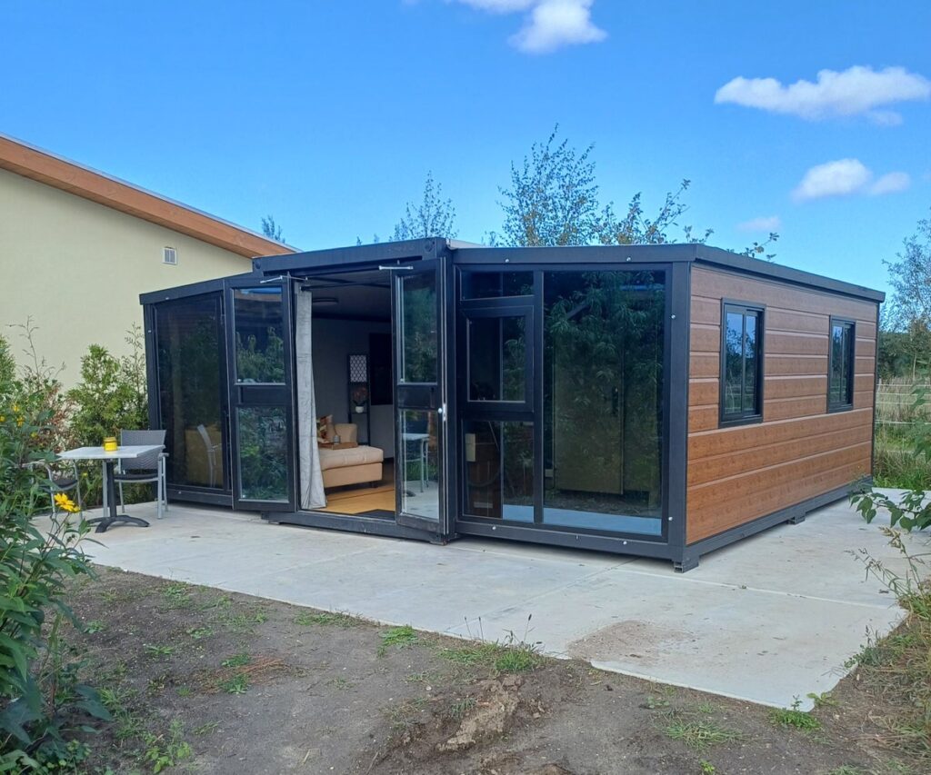 Woonhuis aan de Oeverwalweg in Almere