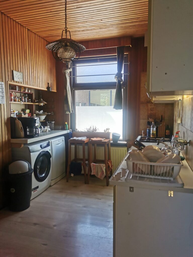 Kamer aan de Dorpsstraat in Renkum (372757)