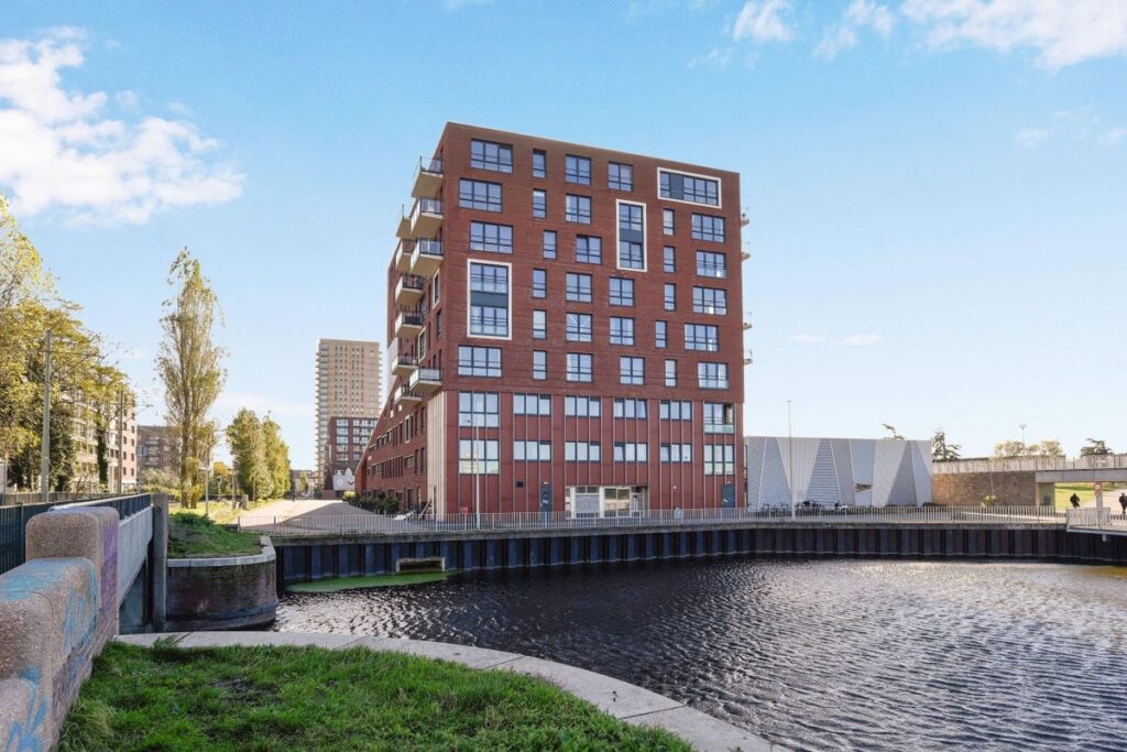 Appartement aan de Loosduinseweg in Den Haag