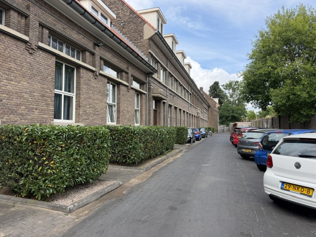 Kamer in Nijmegen (HUU-667430)