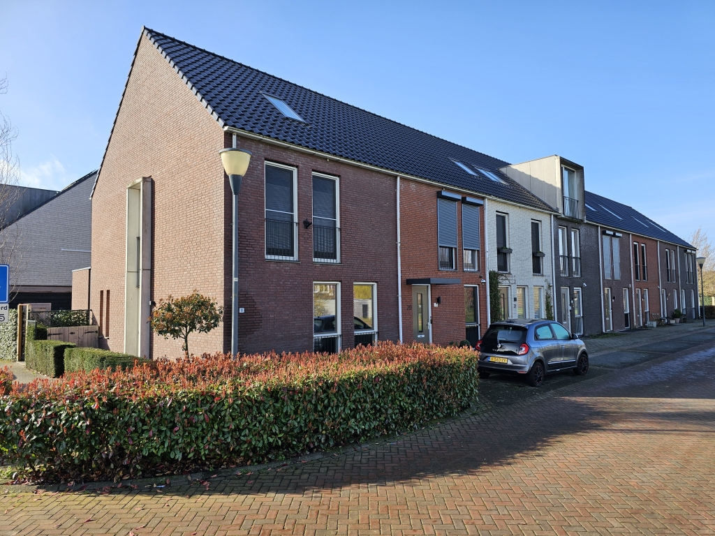 Woning aan de Martien Coppensstraat, 5146DJ, Waalwijk in Waalwijk