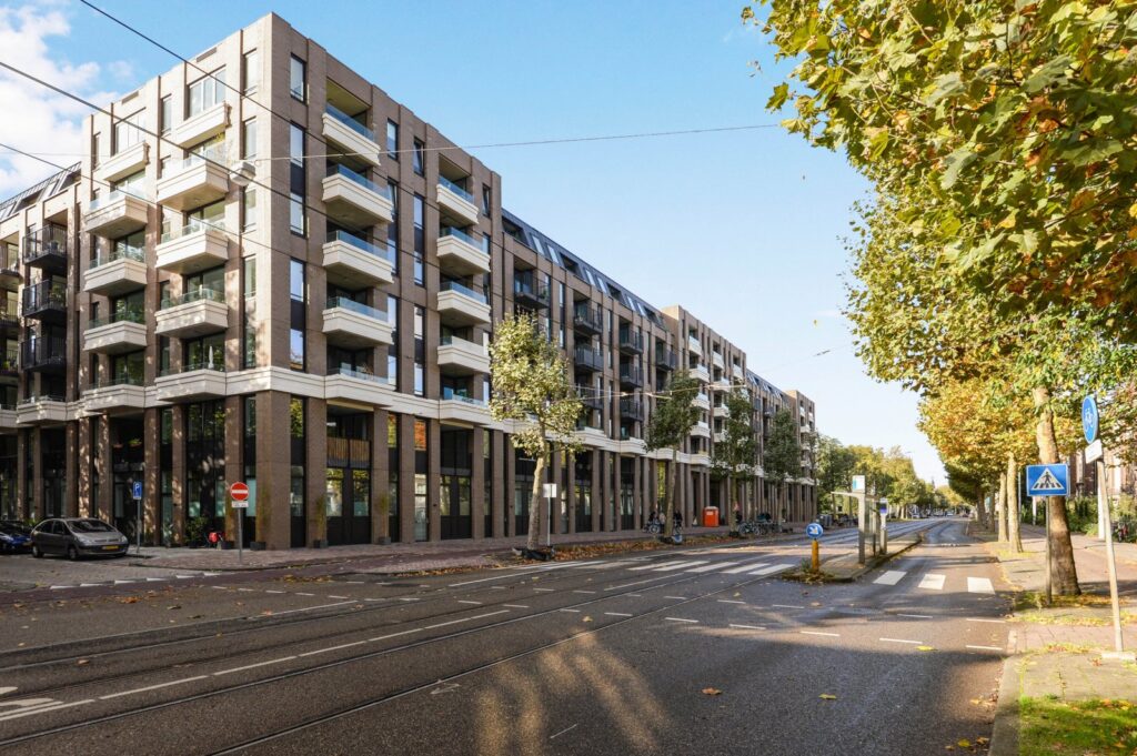 Appartement in Amsterdam (HUU-020276)