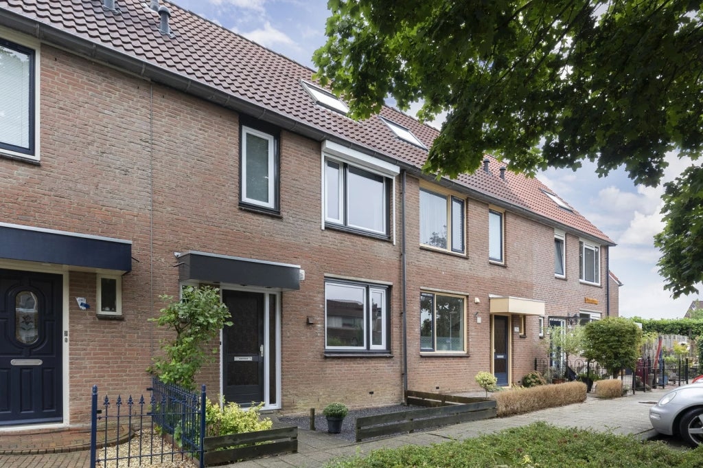 Woonhuis aan de Hondsrug in Dronten (8251 VB)