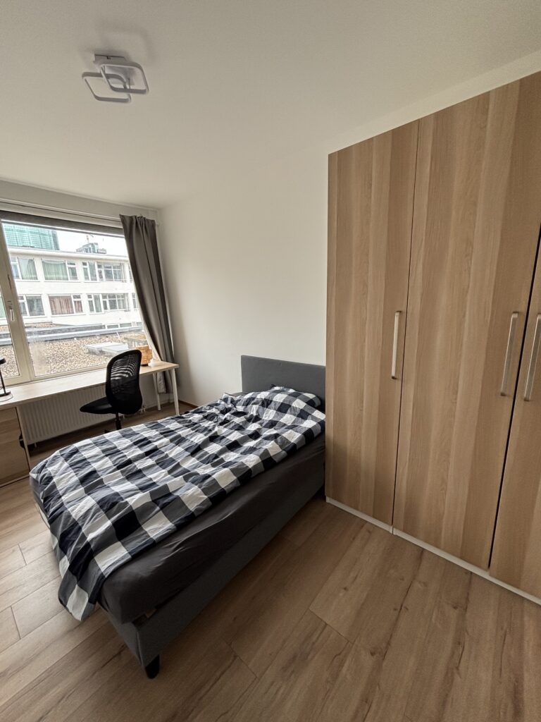 Kamer aan de Grotekerkplein in Rotterdam