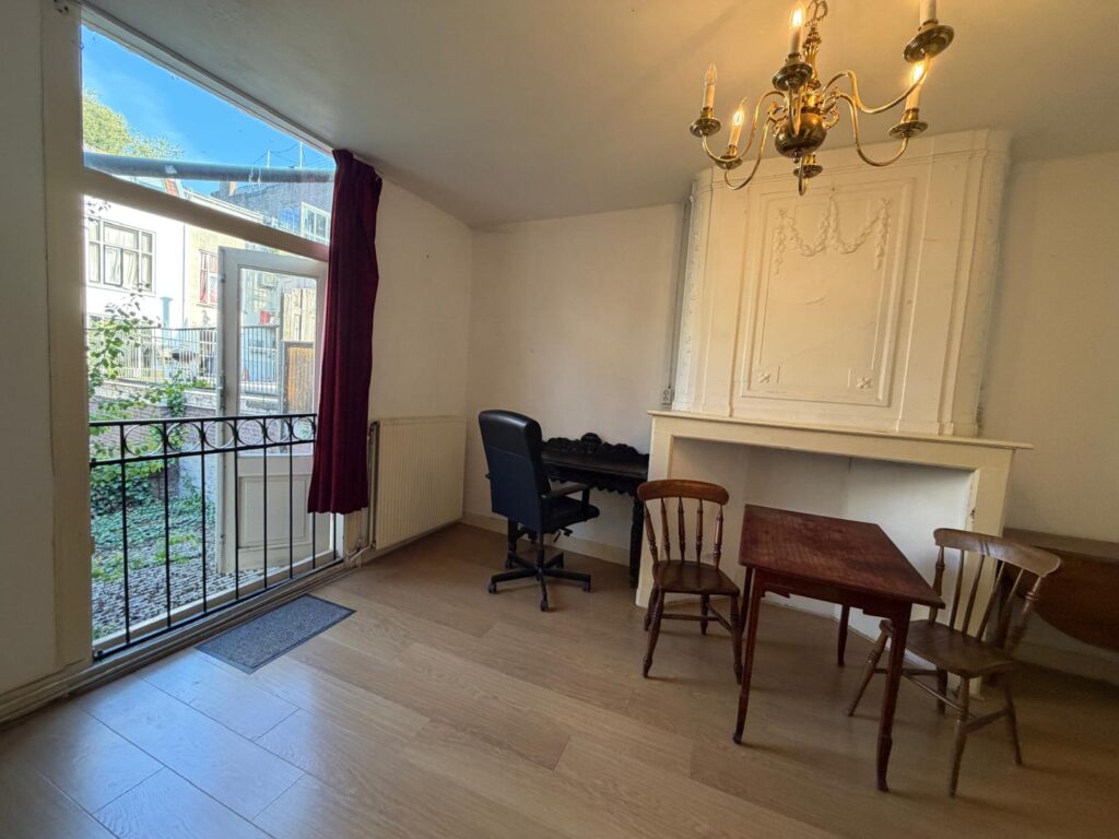 Kamer aan de Lange Jufferstraat in Utrecht