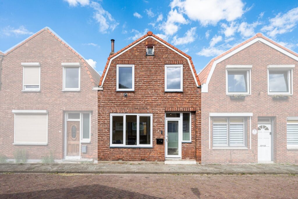 Woonhuis aan de Watermolenstraat in Sas van Gent