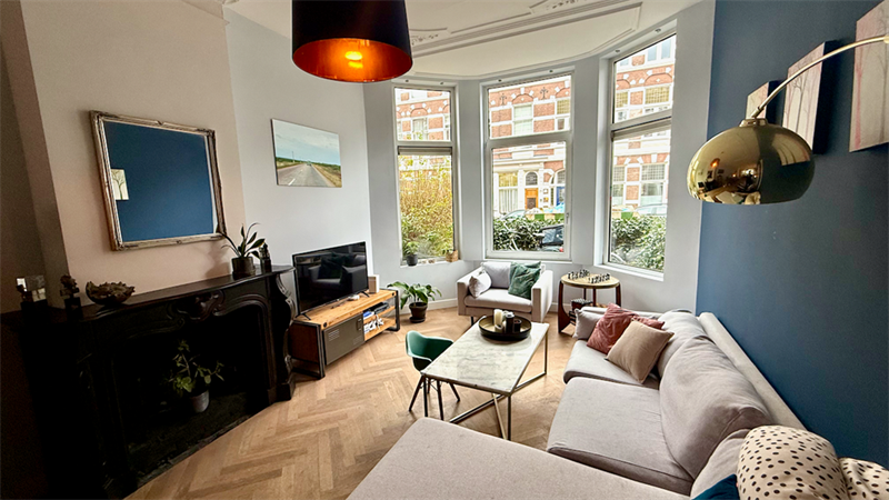 Appartement aan de Adelheidstraat, 2595ED, Den Haag in Den Haag