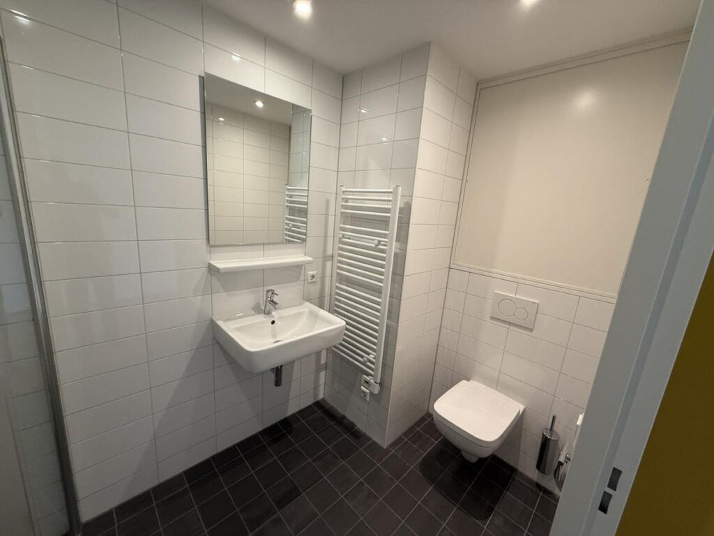 Appartement aan de Haparandaweg in Amsterdam (593598)
