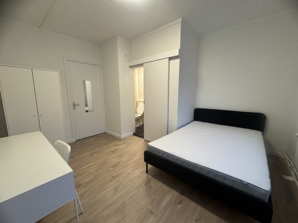 Kamer in Landgraaf (HUU-465476)
