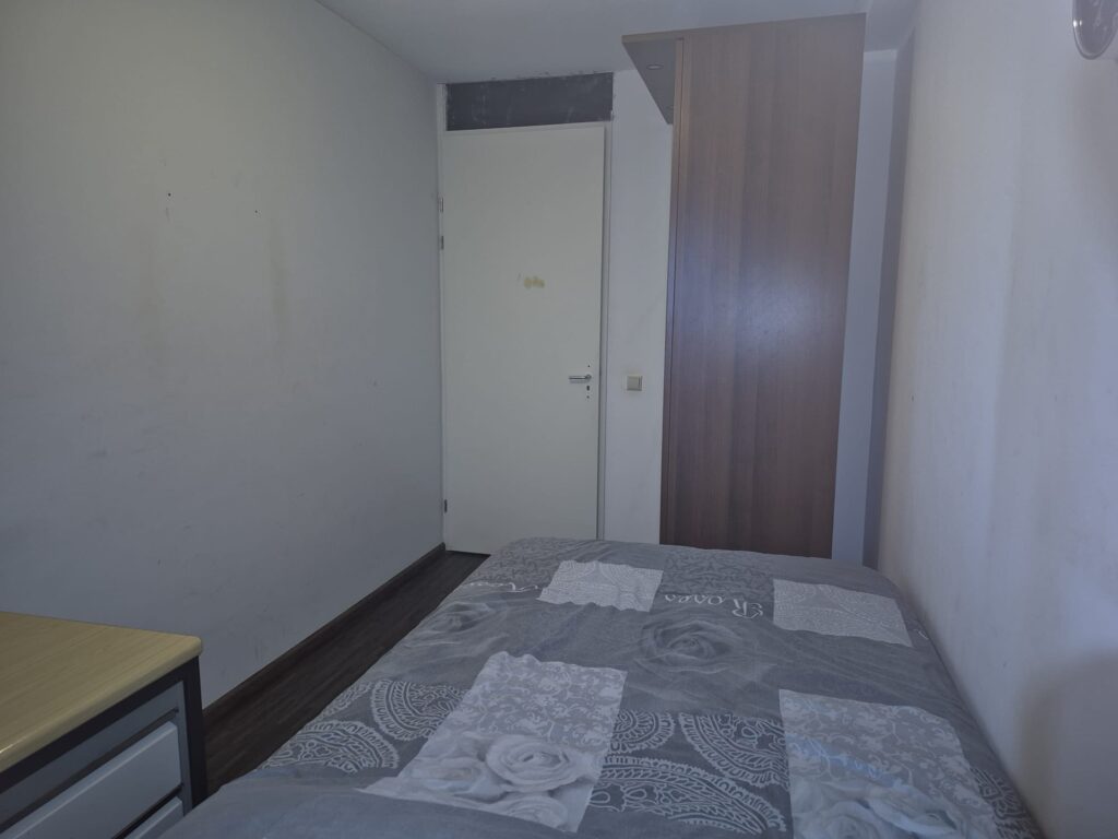 Kamer in Amsterdam (HUU-336101)
