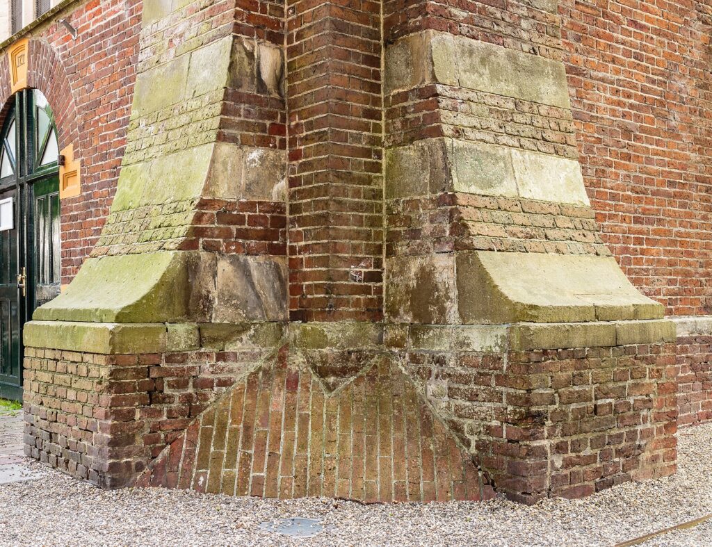 Huis huren in Groningen: de Der Aa-kerk in de Groningse binnenstad