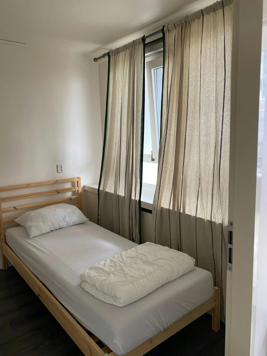 Kamer aan de Plaza in Rotterdam